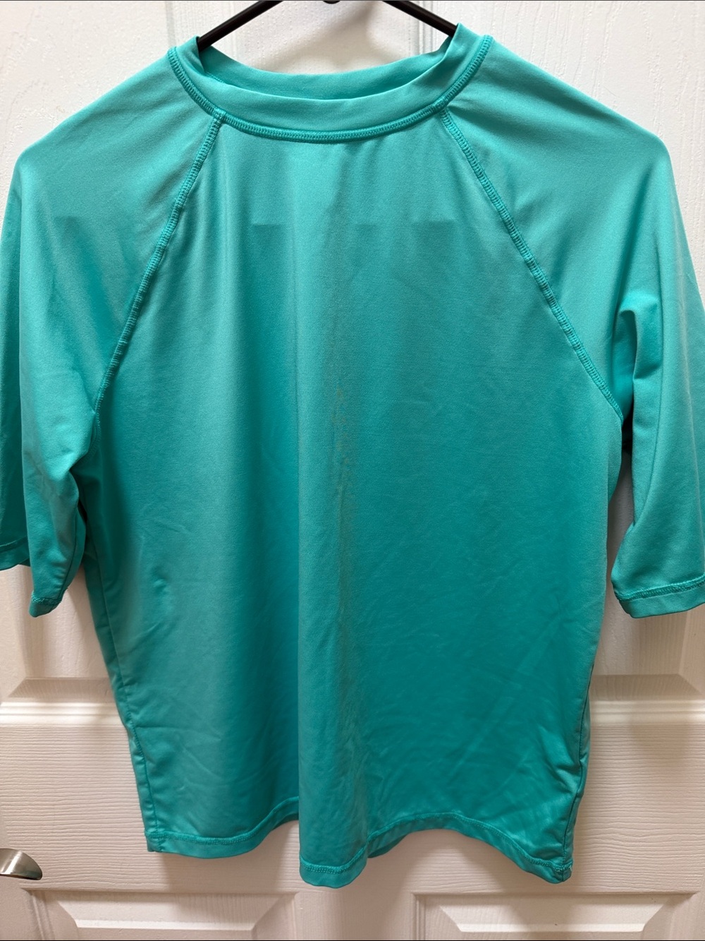 Kids Aqua Performance Short-Sleeve Top. Size 14/16